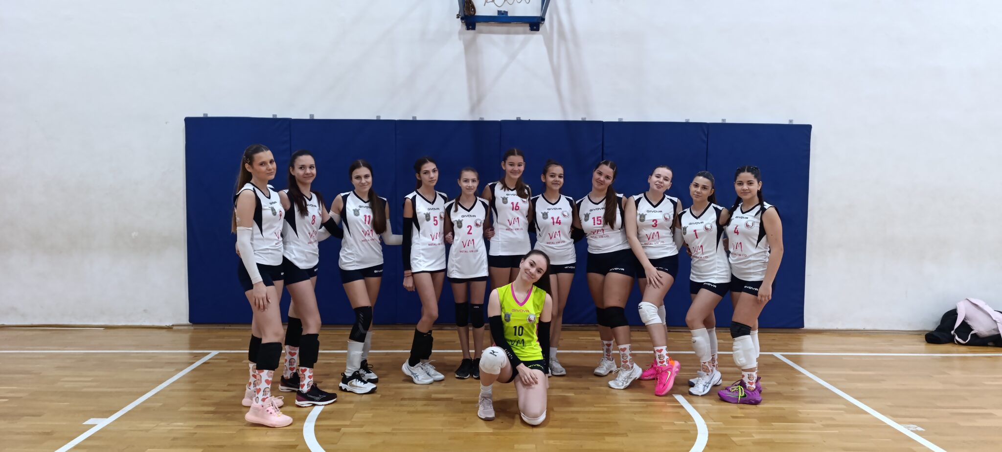 Official volleyball matches with volleyball club fenix